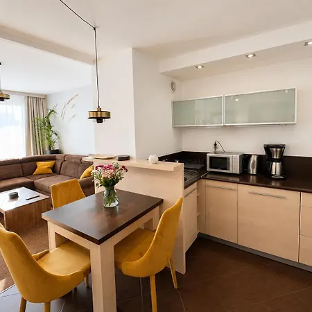 River Tower Nad Parseta 아파트 코워브제크