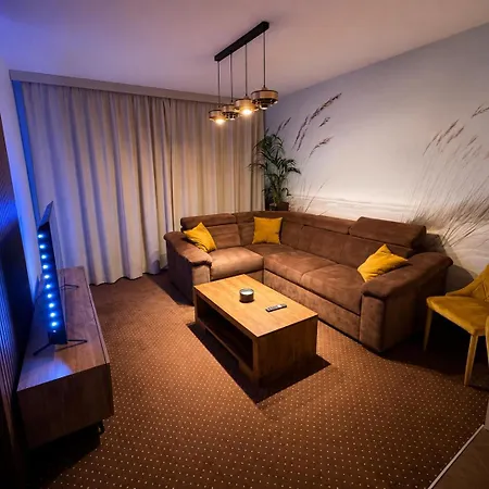 아파트 River Tower Nad Parseta 코워브제크